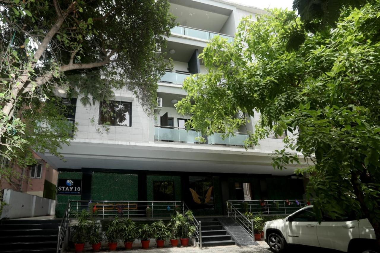 Stay10 Luxury Service Apartment Indore Bagian luar foto